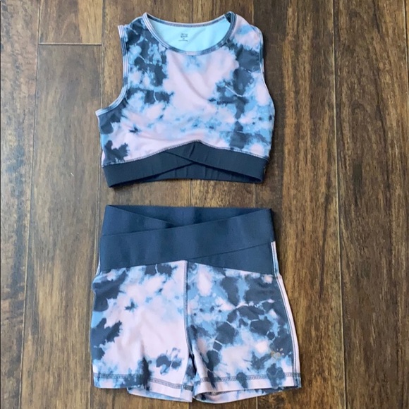 Justice Other - 💗🤍 EUC JUSTICE ACTIVE